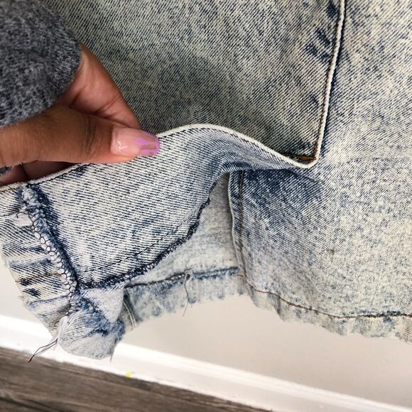 JORDACHE Vintage Acid Light Wash Denim Jean Pencil Skirt - Picture 13 of 14